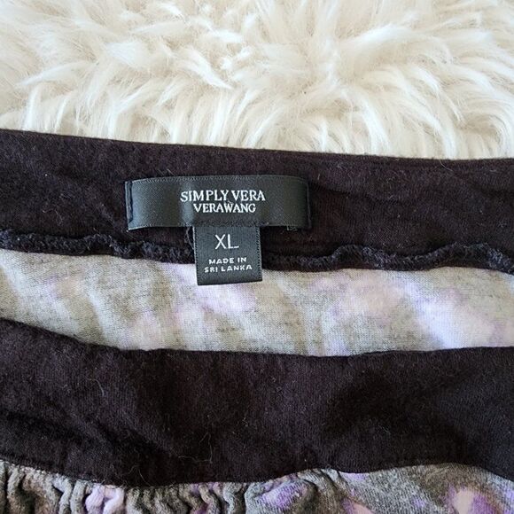 Vera Wang Simply Vera Purple and Black Large Tank Top and Bottom - Picture 2 of 3
